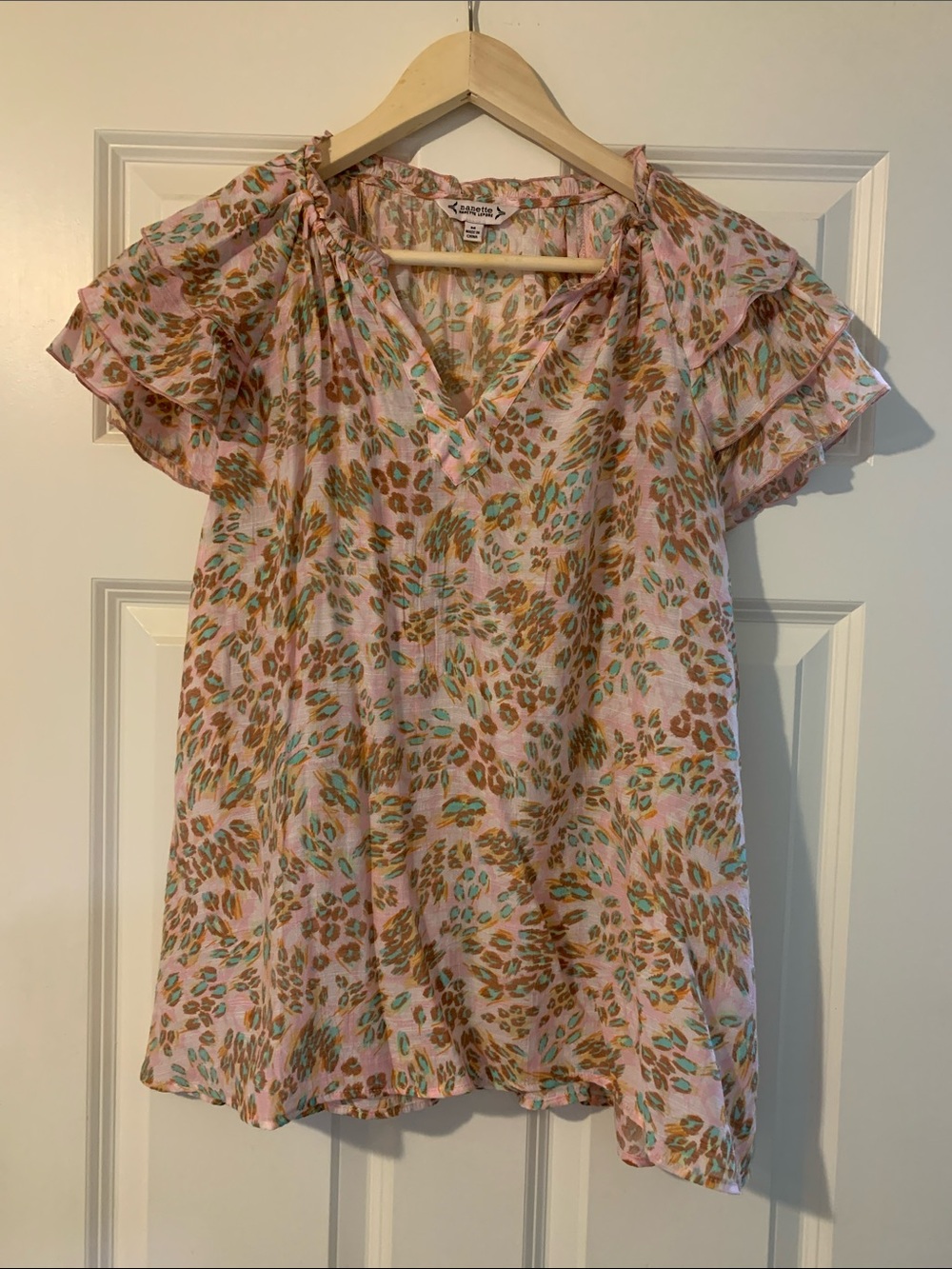 Nanette Lepore Pink Floral V-Neck Ruffle Sleeve Blouse